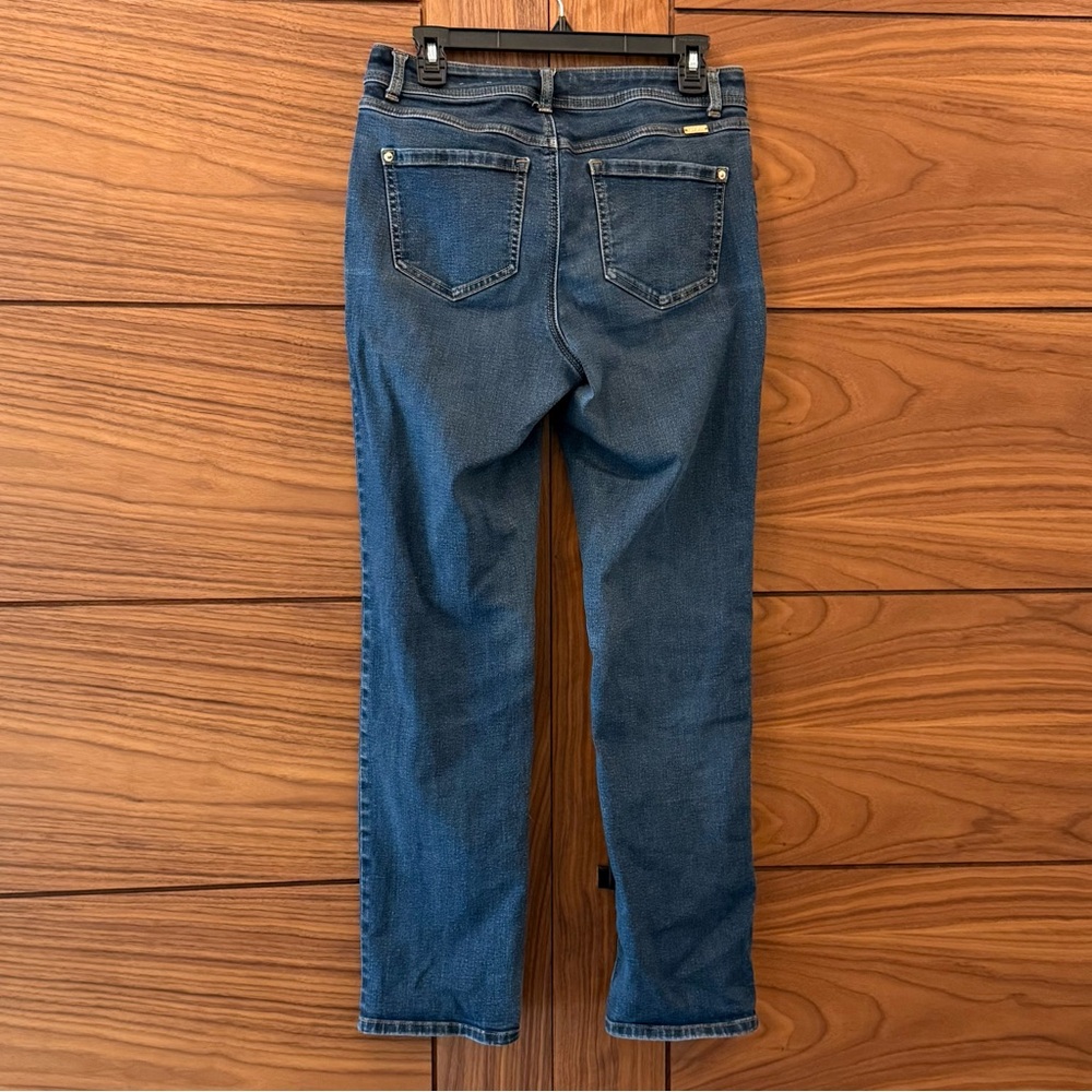 INC EUC Straight Leg Curvy Fit Dark Wash Women's Jeans - Sz 6 - Picture 3 of 8